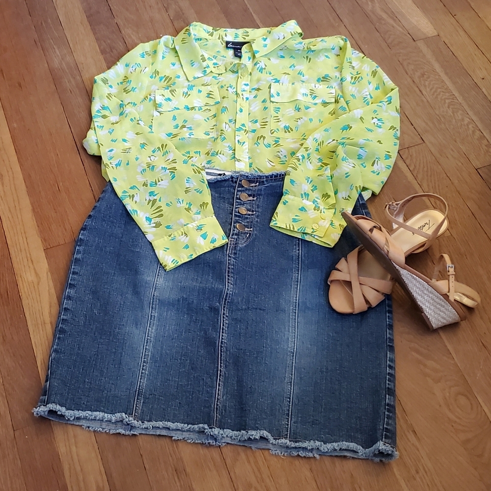 Lane Bryant Button Down Shirt - image 6